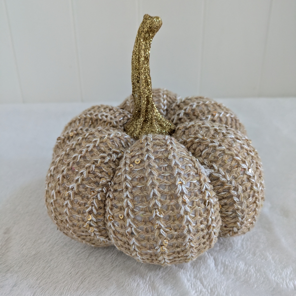 Gold Stem Knit Pumpkin Decor
